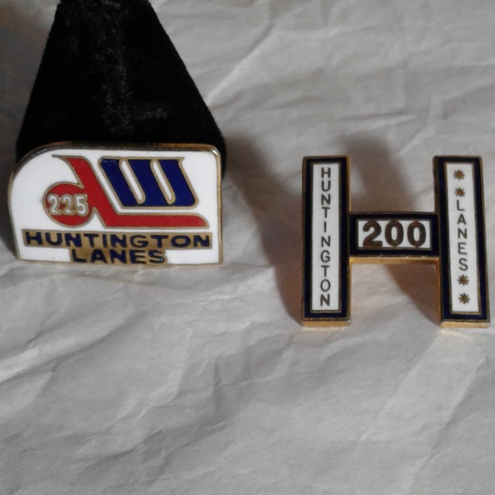 Huntington Lane Brooch 200/225